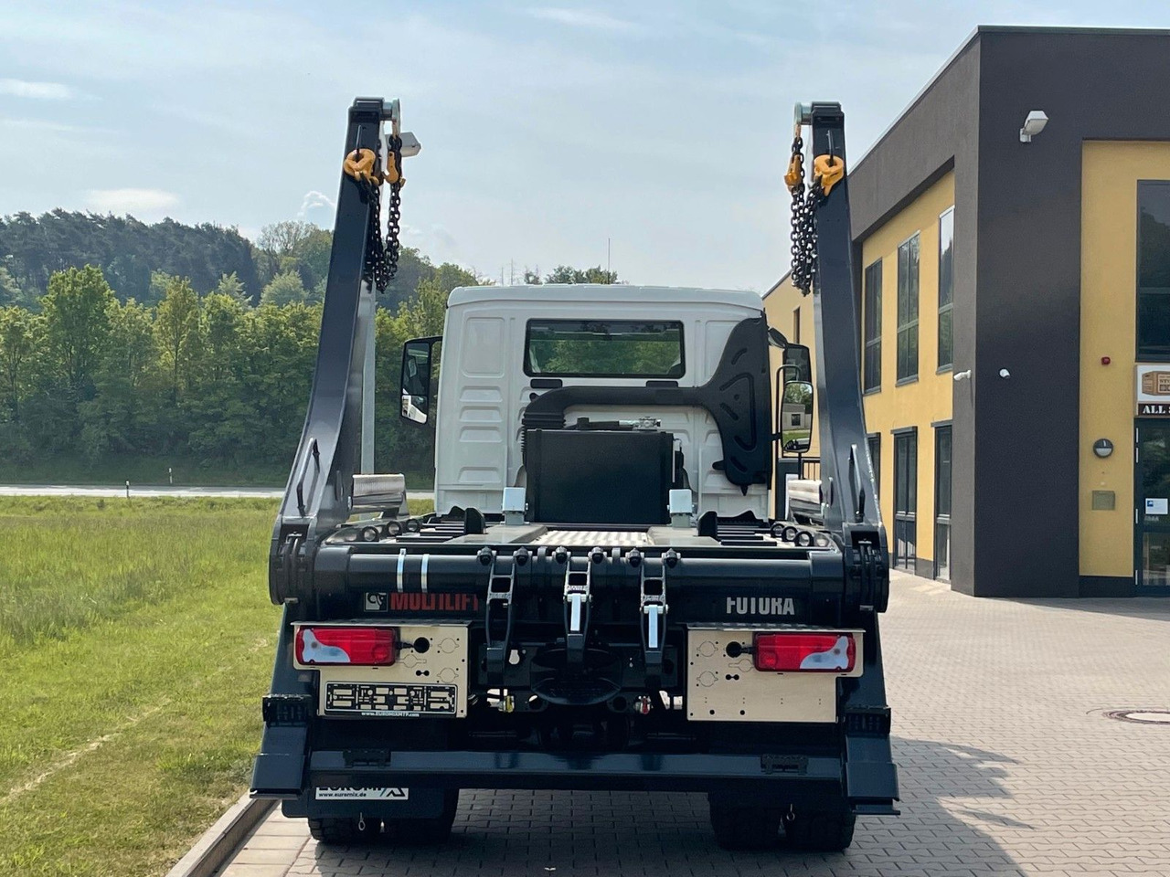 MAN TGM 18.320 4x2 Euro 6e Hiab Multilift Futura 12 - Istovarivač, Kamion sa dizalicom: slika 5 MAN TGM 18.320 4x2 Euro 6e Hiab Multilift Futura 12 - Istovarivač, Kamion sa dizalicom: slika 5