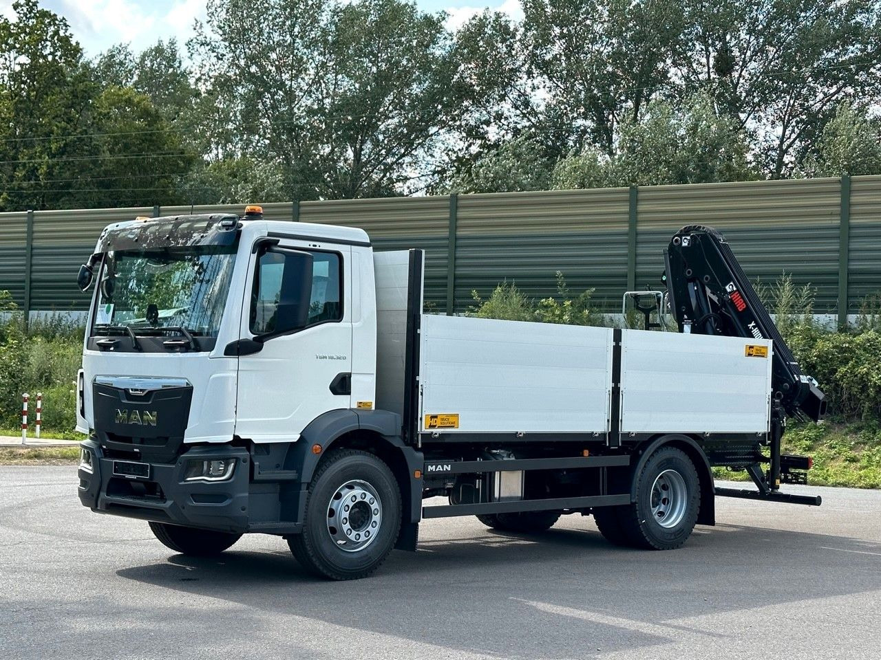 MAN TGM 18.320 4x2 Euro6e Kran Hiab - Kamion sa dizalicom: slika 2 MAN TGM 18.320 4x2 Euro6e Kran Hiab - Kamion sa dizalicom: slika 2