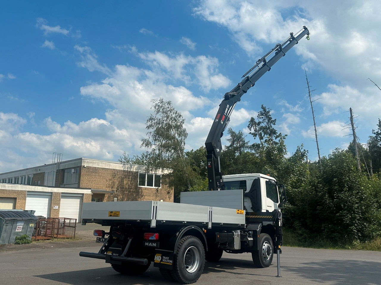 MAN TGM 18.320 4x4 Euro 6e Pritsche Hiab 228-4 Kran - Kamion sa dizalicom: slika 5 MAN TGM 18.320 4x4 Euro 6e Pritsche Hiab 228-4 Kran - Kamion sa dizalicom: slika 5