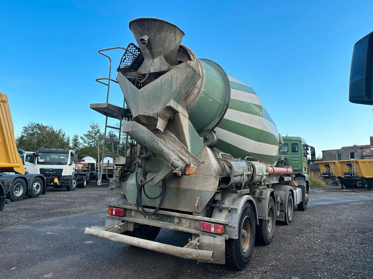 MAN TGS 18.400 Betomischer Auflieger 2Achs Liebherr - Mikser za beton: slika 3 MAN TGS 18.400 Betomischer Auflieger 2Achs Liebherr - Mikser za beton: slika 3