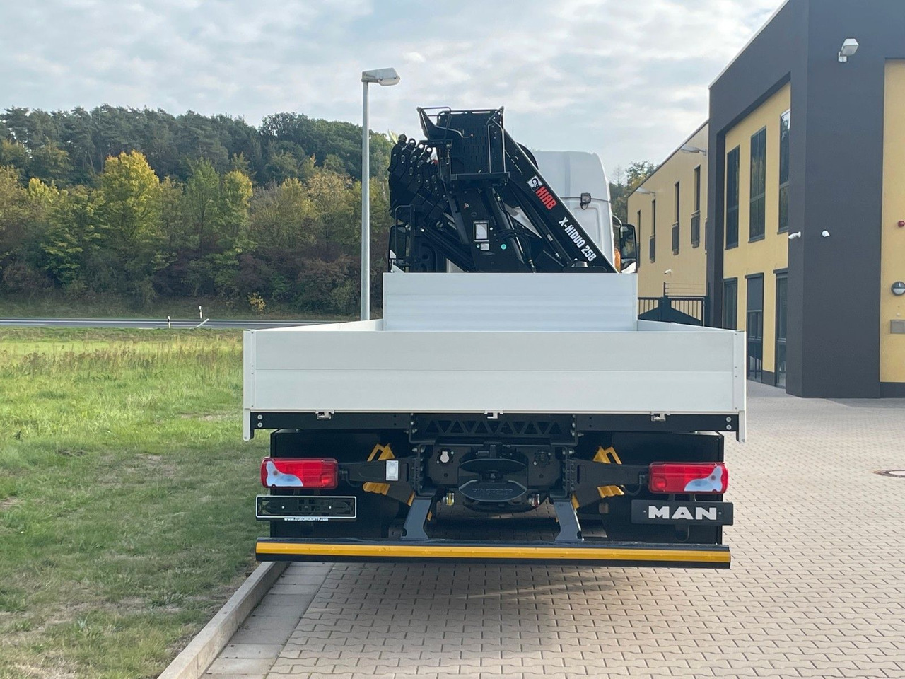 MAN TGS 26.480 /6X Hiab X-HIRRO 302 E-6 JIB 70x4 - Kamion sa tovarnim sandukom, Kamion sa dizalicom: slika 5 MAN TGS 26.480 /6X Hiab X-HIRRO 302 E-6 JIB 70x4 - Kamion sa tovarnim sandukom, Kamion sa dizalicom: slika 5