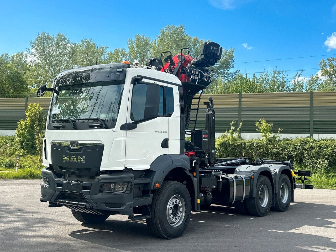 MAN TGS 33.440 6x4 Epsilon 170Z MultiLift 20s56 - Kamion sa hidrauličnom kukom, Kamion sa dizalicom: slika 2 MAN TGS 33.440 6x4 Epsilon 170Z MultiLift 20s56 - Kamion sa hidrauličnom kukom, Kamion sa dizalicom: slika 2