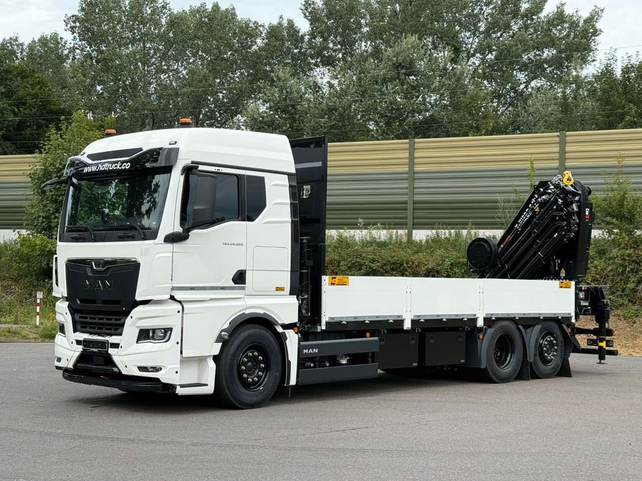MAN TGX 26.520 TG3 Retarder / 6X2 Hiab 548 E 8 - Kamion sa dizalicom: slika 2 MAN TGX 26.520 TG3 Retarder / 6X2 Hiab 548 E 8 - Kamion sa dizalicom: slika 2
