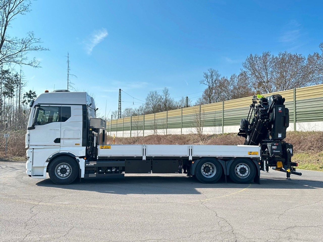 MAN TGX 26.520 TG3 Retarder / 6X2 Hiab 548 E 8 - Kamion sa dizalicom: slika 3 MAN TGX 26.520 TG3 Retarder / 6X2 Hiab 548 E 8 - Kamion sa dizalicom: slika 3