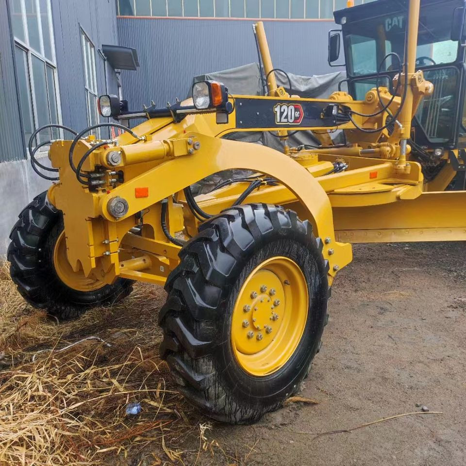 Hot Sale Used CAT 120GC Grader Construction Machinery High Quality CAT Grader - Grejder: slika 3 Hot Sale Used CAT 120GC Grader Construction Machinery High Quality CAT Grader - Grejder: slika 3