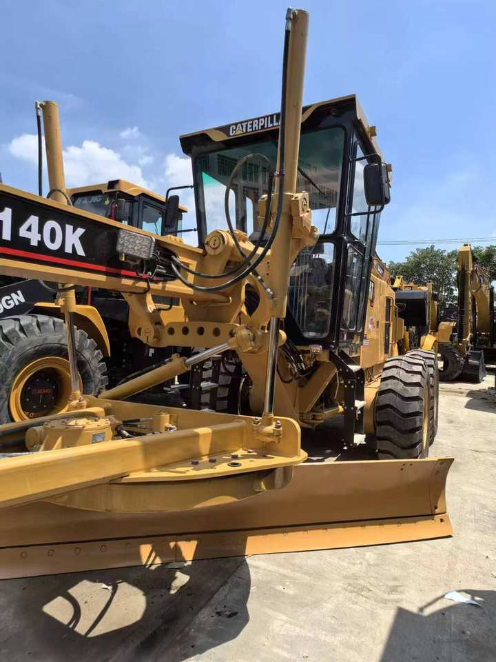 Second Hand Used Construction Machinery CAT 140K 15 Ton Grader for Sale 1000H From Shanghai Japanese Brand Good Condition Second Hand Used Construction Machinery CAT 140K 15 Ton Grader for Sale 1000H From Shanghai Japanese Brand Good Condition: slika 6