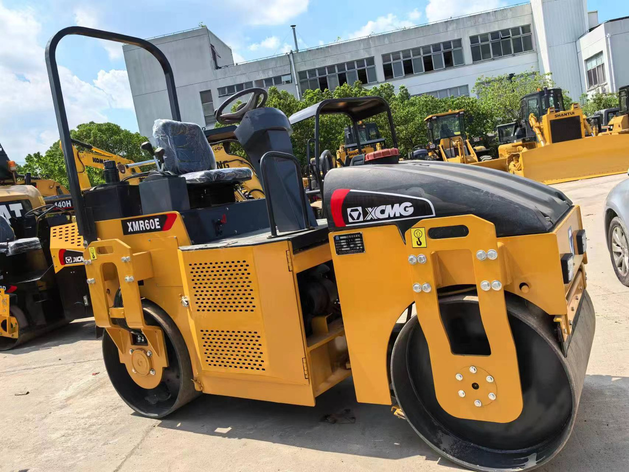 XCMG XMR60E - Valjak: slika 4 XCMG XMR60E - Valjak: slika 4