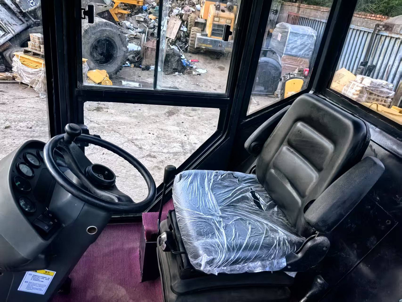 XCMG XS123J - Kompaktor: slika 4 XCMG XS123J - Kompaktor: slika 4