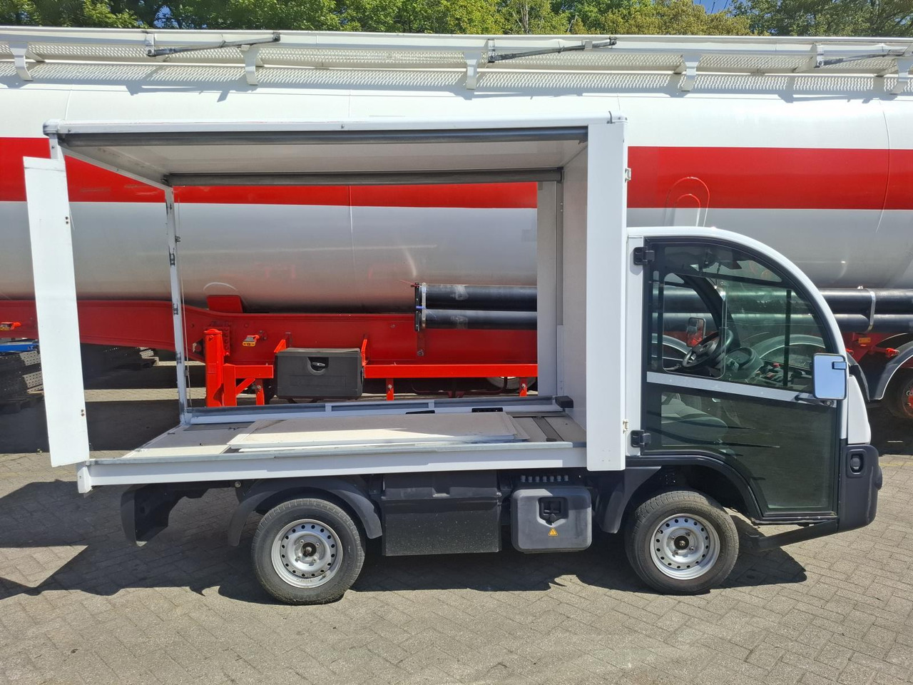 Aixam Mega E-Worker Elektrische Bakwagen RK-437-P - Golf auto: slika 5 Aixam Mega E-Worker Elektrische Bakwagen RK-437-P - Golf auto: slika 5