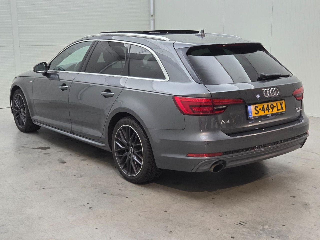 Audi A4 Avant 2.0 TFSI ultra Sport Pro Line S | 2017 | 251.737 km | Automaat | S449LX | NAP: Geen oordeel - Automobil: slika 3 Audi A4 Avant 2.0 TFSI ultra Sport Pro Line S | 2017 | 251.737 km | Automaat | S449LX | NAP: Geen oordeel - Automobil: slika 3