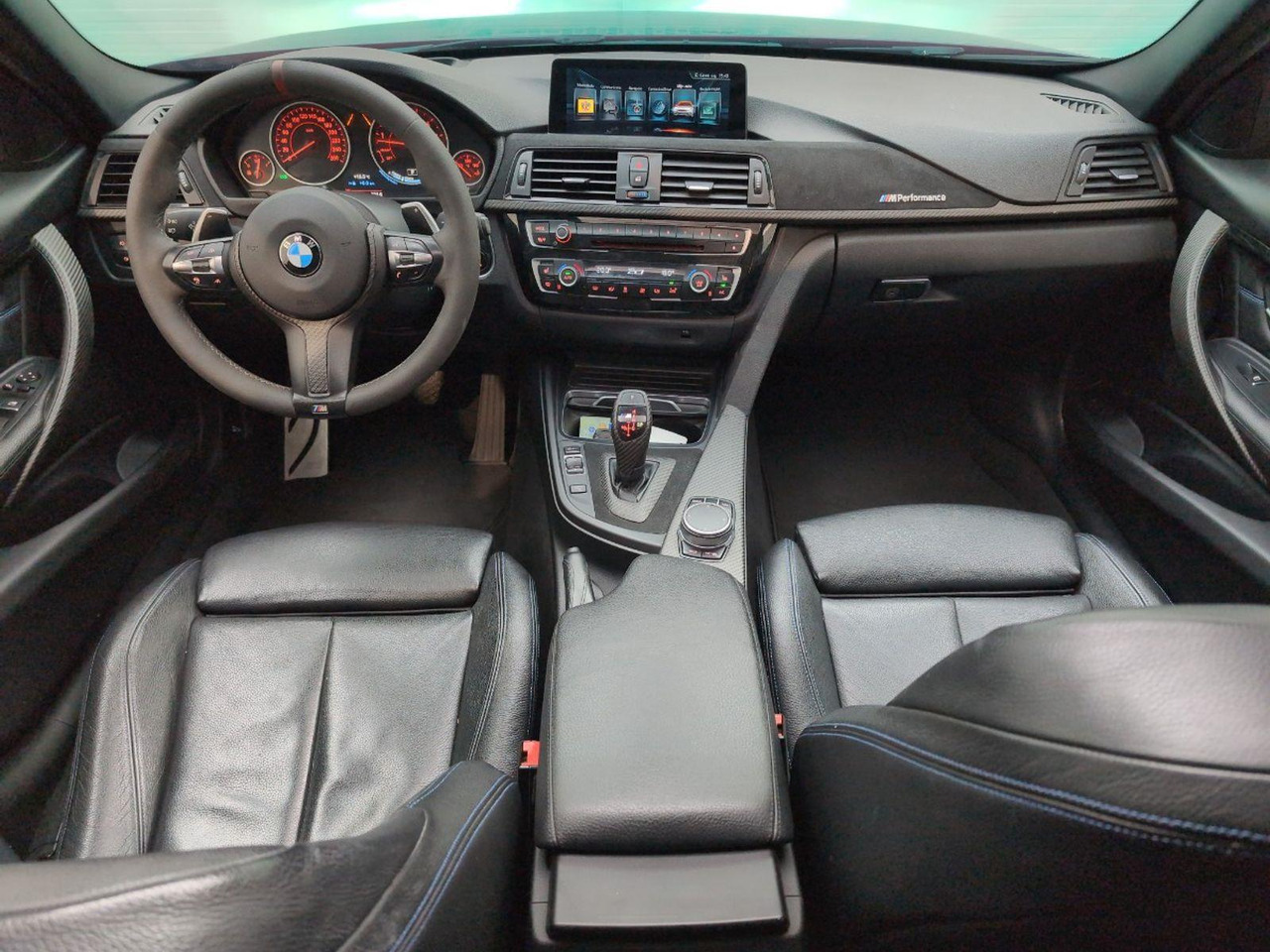 BMW 3-serie Touring 340i xDrive High Executive | 2017 | 202.316 km | Automaat | PL771V | NAP: Geen oordeel - Automobil: slika 5 BMW 3-serie Touring 340i xDrive High Executive | 2017 | 202.316 km | Automaat | PL771V | NAP: Geen oordeel - Automobil: slika 5