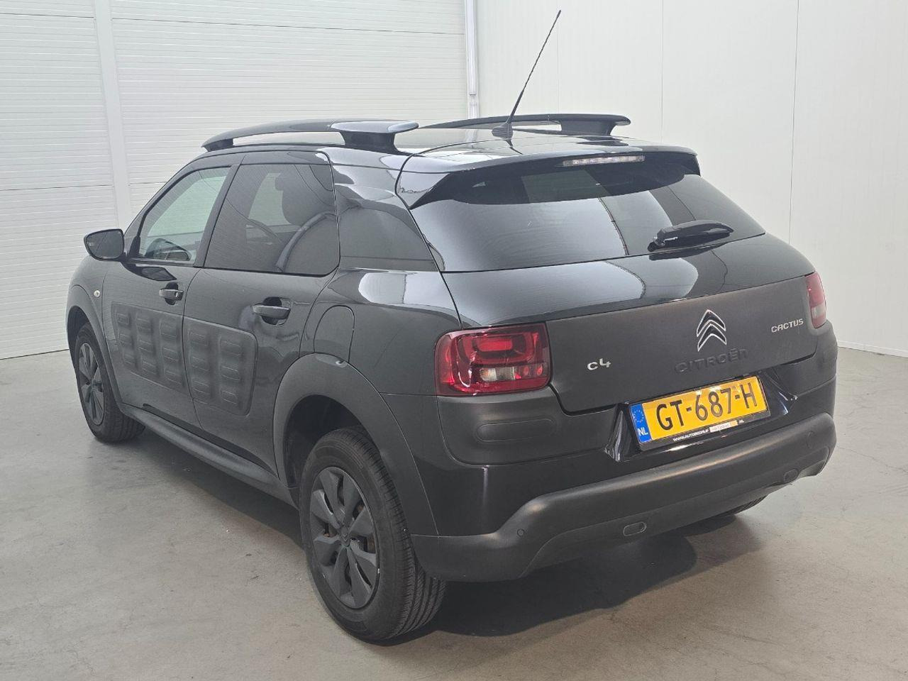 Citroen C4 Cactus 1.6 BlueHDi Business | 2015 | 316.383 km | GT687H | NAP: Logisch - Automobil: slika 3 Citroen C4 Cactus 1.6 BlueHDi Business | 2015 | 316.383 km | GT687H | NAP: Logisch - Automobil: slika 3