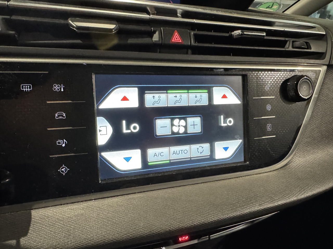 Citroen Grand C4 Picasso 1.6 THP Business 7P | 2014 | 143.151 km | 6-ZDX-65 - Automobil: slika 4 Citroen Grand C4 Picasso 1.6 THP Business 7P | 2014 | 143.151 km | 6-ZDX-65 - Automobil: slika 4