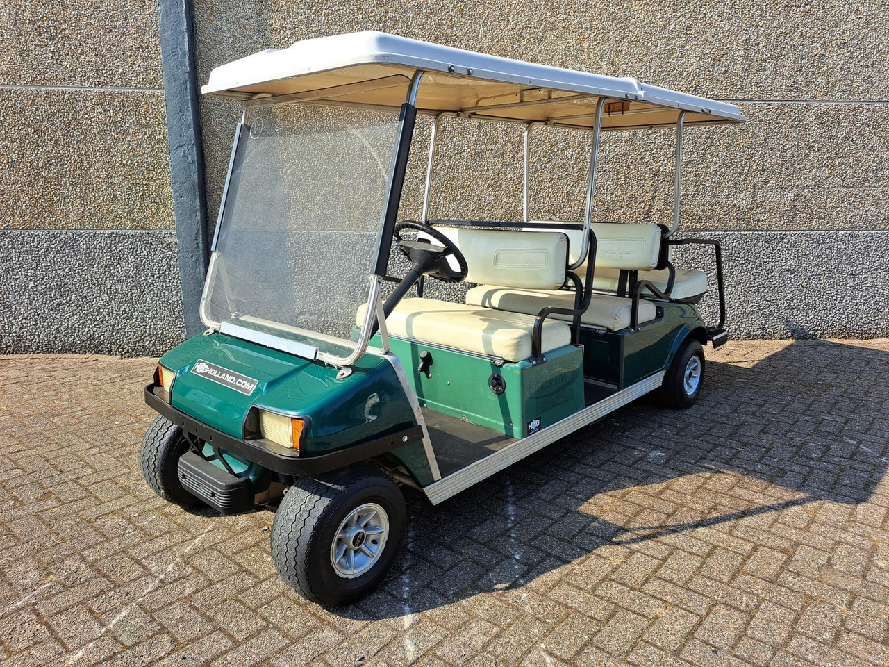 ClubCar Villager Shuttle 6 Golfkar (1) - Golf auto: slika 1 ClubCar Villager Shuttle 6 Golfkar (1) - Golf auto: slika 1