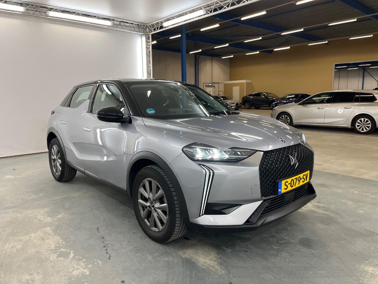 DS 3 1.2 PureTech Bastille | 2023 | 64.053 km | S079SV | NAP: Logisch - SUVSUV: slika 2 DS 3 1.2 PureTech Bastille | 2023 | 64.053 km | S079SV | NAP: Logisch - SUVSUV: slika 2