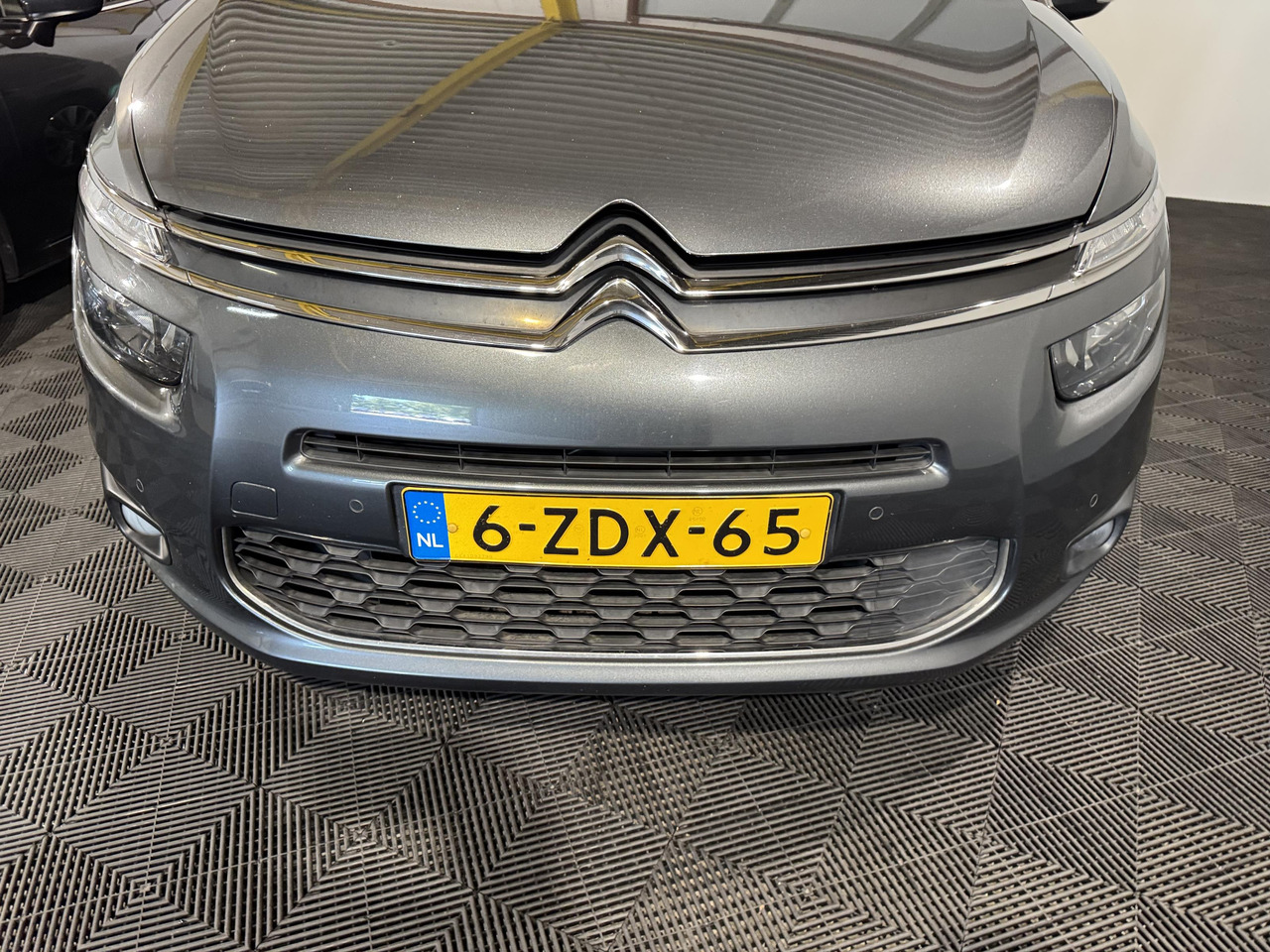Citroen Grand C4 Picasso 1.6 THP Business 7P | 2014 | 143.151 km | 6-ZDX-65 - Druga mašina: slika 2 Citroen Grand C4 Picasso 1.6 THP Business 7P | 2014 | 143.151 km | 6-ZDX-65 - Druga mašina: slika 2