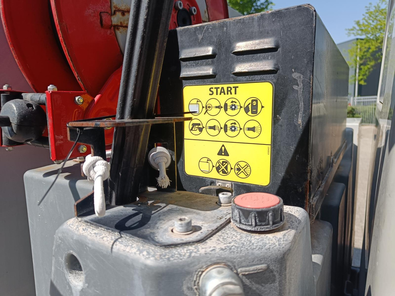 Goupil G5 Kipper met Wasinstallatie - Električno komunalno vozilo: slika 4 Goupil G5 Kipper met Wasinstallatie - Električno komunalno vozilo: slika 4
