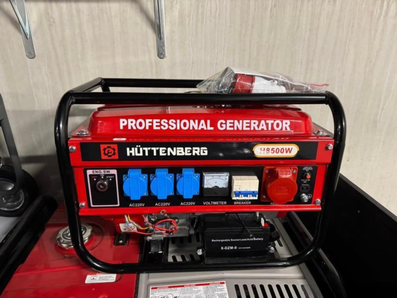 Hüttenberg H8500 Key- en Trekstart Benzine Generator (Nieuw) - Set generatora: slika 1 Hüttenberg H8500 Key- en Trekstart Benzine Generator (Nieuw) - Set generatora: slika 1
