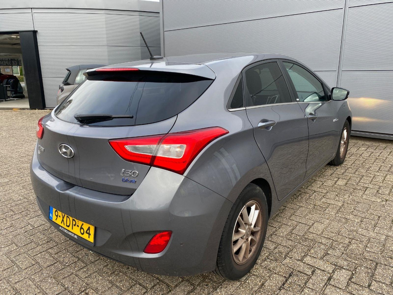 Hyundai i30 1.6 GDI Go! Plus | 2015 | 163.152 km | 9XDP64 | NAP: Logisch - Hečbek: slika 4 Hyundai i30 1.6 GDI Go! Plus | 2015 | 163.152 km | 9XDP64 | NAP: Logisch - Hečbek: slika 4