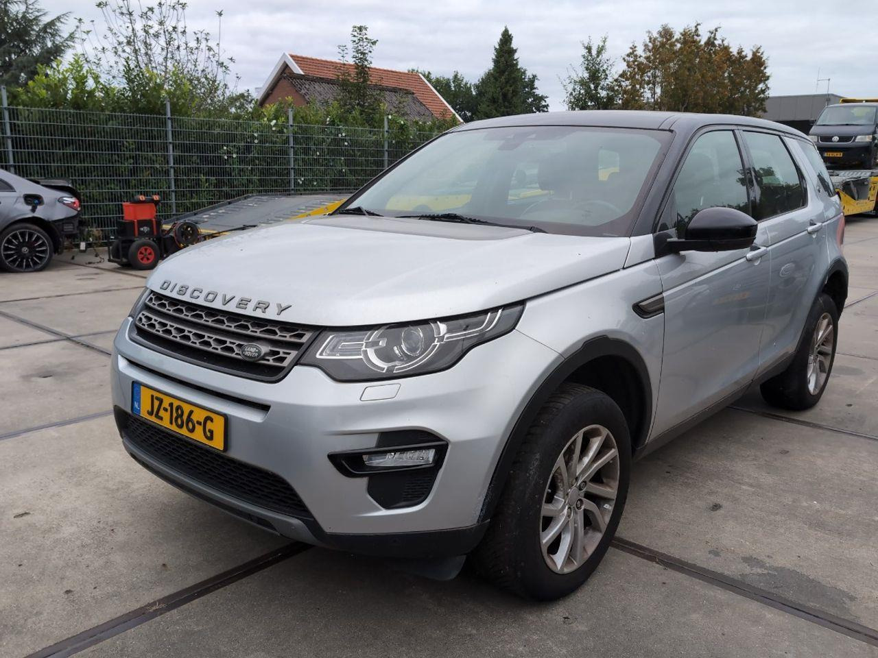 Land Rover Discovery Sport 2.0 TD4 Urban Series SE Dynamic | 2016 | 233.063 km | JZ186G | NAP: Logisch - SUVSUV: slika 1 Land Rover Discovery Sport 2.0 TD4 Urban Series SE Dynamic | 2016 | 233.063 km | JZ186G | NAP: Logisch - SUVSUV: slika 1
