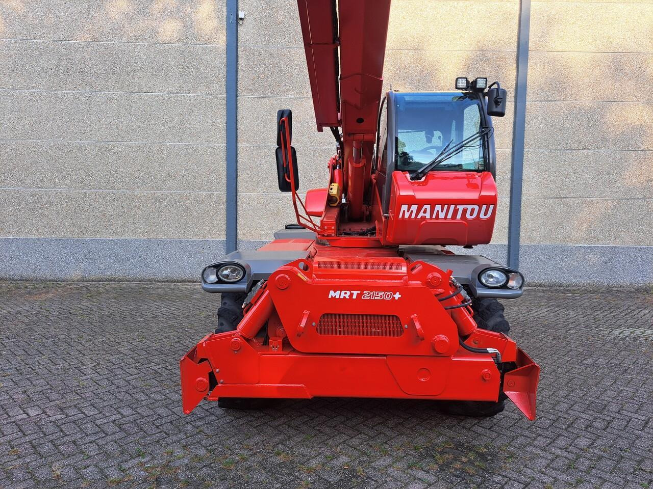 Manitou MRT 2150+ Privilege All-Terrain Roterende Verreiker (2015) - Teleskopski upravljač: slika 3 Manitou MRT 2150+ Privilege All-Terrain Roterende Verreiker (2015) - Teleskopski upravljač: slika 3