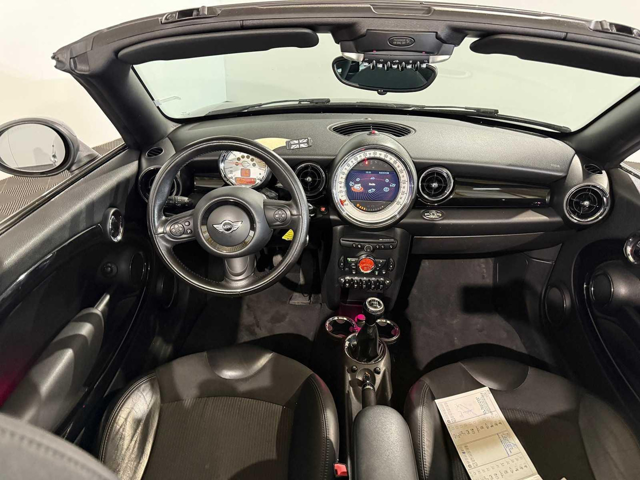 Mini Mini Roadster 1.6 Cooper 2012 123.482 km X-461-PR - Automobil: slika 5 Mini Mini Roadster 1.6 Cooper 2012 123.482 km X-461-PR - Automobil: slika 5