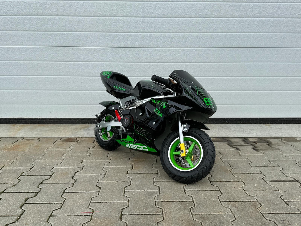 Mini pitbike 49cc - Motocikl: slika 1 Mini pitbike 49cc - Motocikl: slika 1