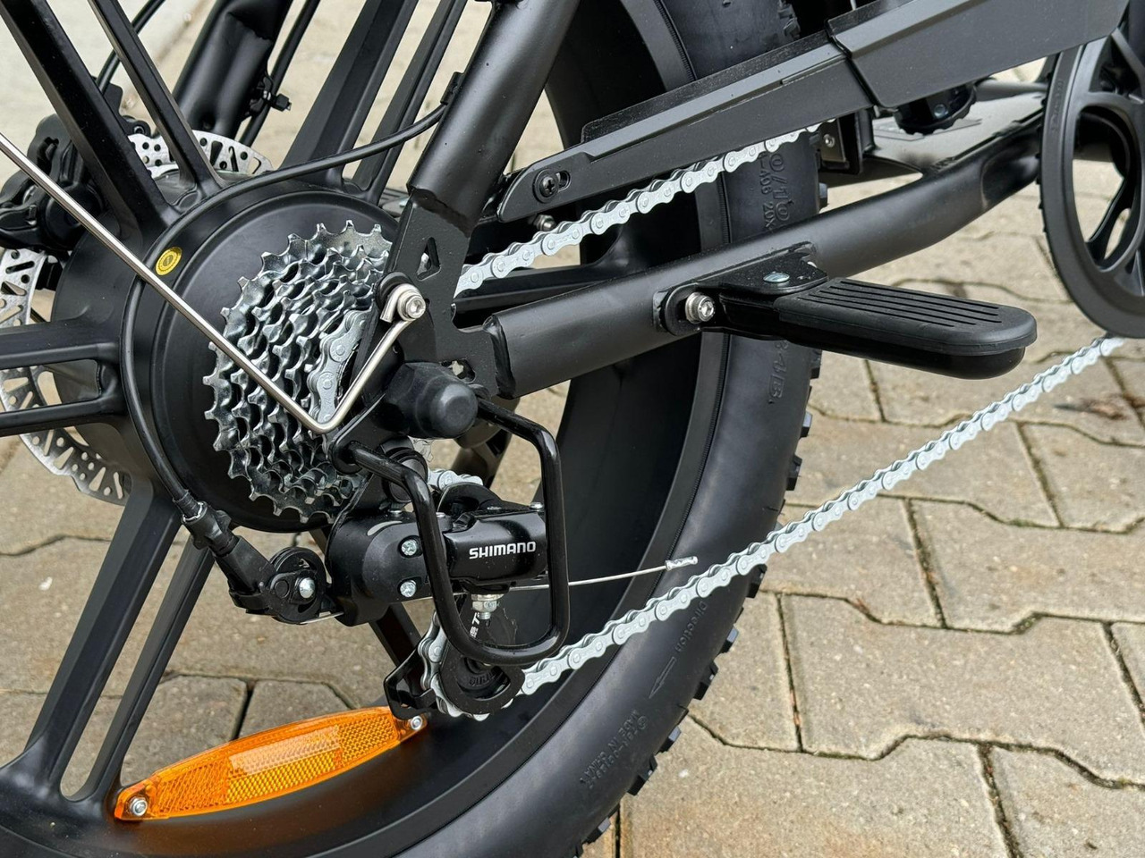 OUXI V8 2.0 Fatbike NIEUW - Motocikl: slika 4 OUXI V8 2.0 Fatbike NIEUW - Motocikl: slika 4