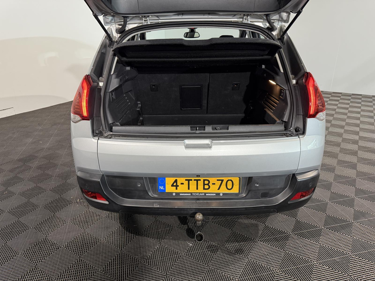 Peugeot 3008 1.6 THP Active | 2014 | 199.032 km | 4-TTB-70 - SUVSUV: slika 5 Peugeot 3008 1.6 THP Active | 2014 | 199.032 km | 4-TTB-70 - SUVSUV: slika 5