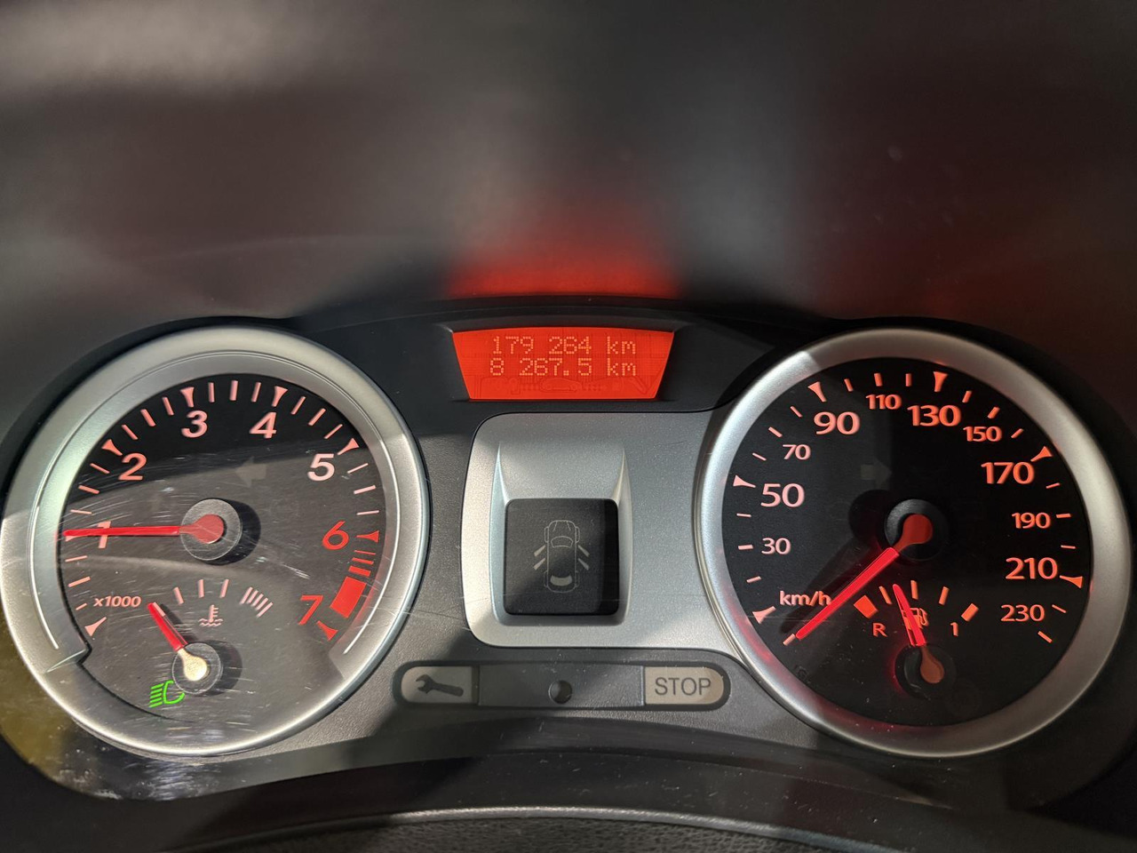 Renault Clio 1.2 TCe Collection | 2012 | 179.266 km | 15-ZDF-9 - Hečbek: slika 2 Renault Clio 1.2 TCe Collection | 2012 | 179.266 km | 15-ZDF-9 - Hečbek: slika 2