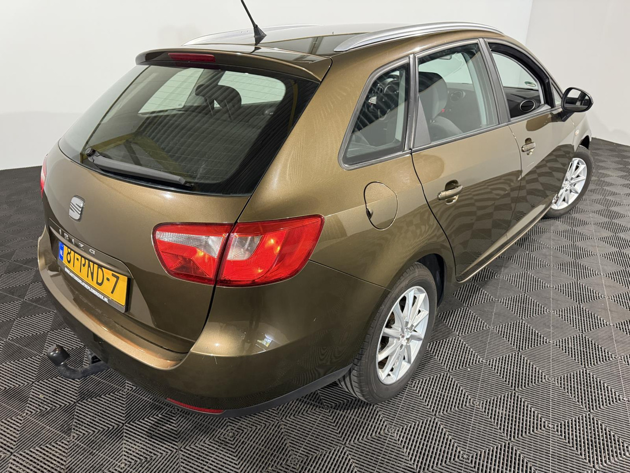 SEAT | Ibiza ST | 1.4 Style | 2011 | 276.390 km | 81PND7 | Logisch - Automobil: slika 5 SEAT | Ibiza ST | 1.4 Style | 2011 | 276.390 km | 81PND7 | Logisch - Automobil: slika 5