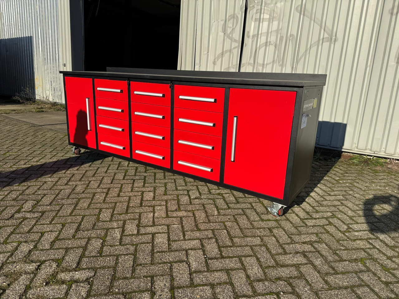 StahlWorks 10FT-12D-2-01C Gereedschapswand met 12 Lades en 2 Deuren (Nieuw) - Гаражна опрема: slika 1 StahlWorks 10FT-12D-2-01C Gereedschapswand met 12 Lades en 2 Deuren (Nieuw) - Гаражна опрема: slika 1