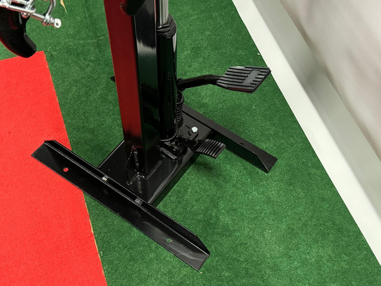Veercompresor UltraToolz, 2200 LB - Гаражна опрема: slika 4 Veercompresor UltraToolz, 2200 LB - Гаражна опрема: slika 4