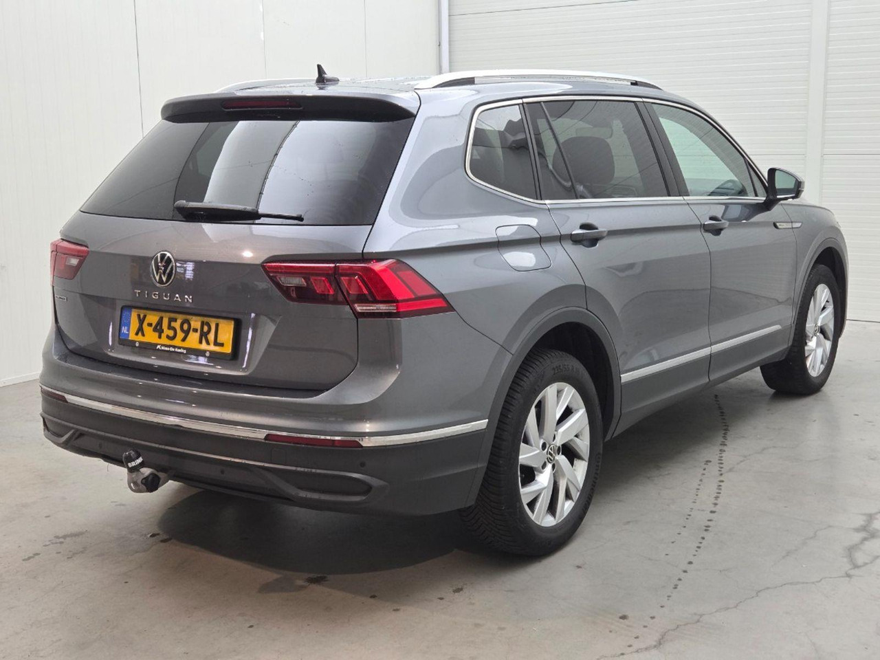 Volkswagen Tiguan Allspace 1.5 TSI R - Line 7p. | 2023 | 86.012 km | Automaat | X459RL | NAP: Geen oordeel - SUVSUV: slika 4 Volkswagen Tiguan Allspace 1.5 TSI R - Line 7p. | 2023 | 86.012 km | Automaat | X459RL | NAP: Geen oordeel - SUVSUV: slika 4