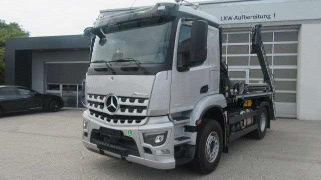 Mercedes-Benz Arocs 1846L 4x2 Absetztkipper km 1.700. Meiller - Istovarivač: slika 1 Mercedes-Benz Arocs 1846L 4x2 Absetztkipper km 1.700. Meiller - Istovarivač: slika 1