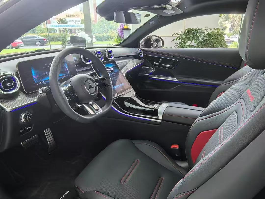 Automobil MERCEDES-BENZ CLE53 AMG: slika 7