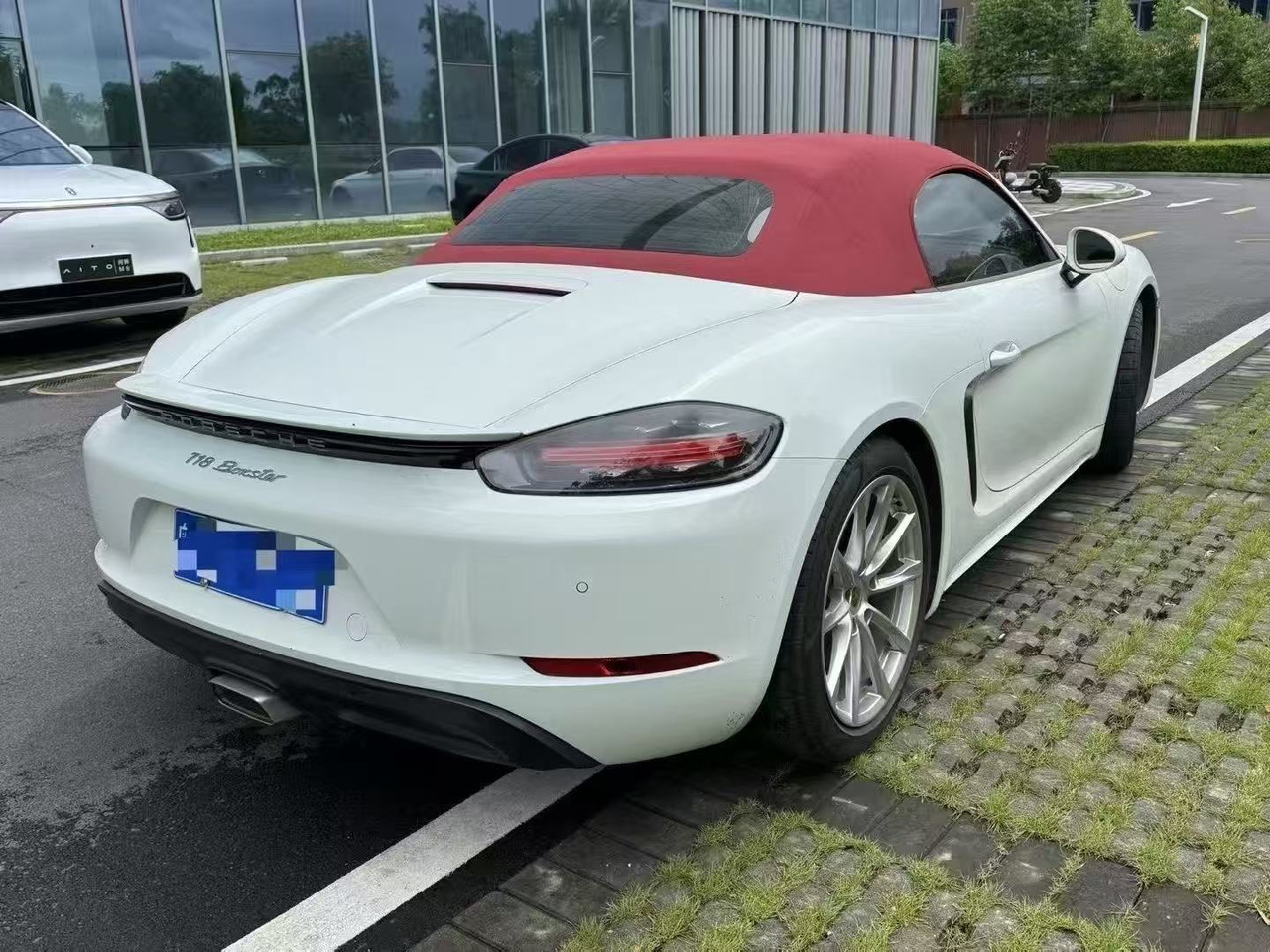 PORSCHE 718 BOXSTER - Automobil: slika 3 PORSCHE 718 BOXSTER - Automobil: slika 3