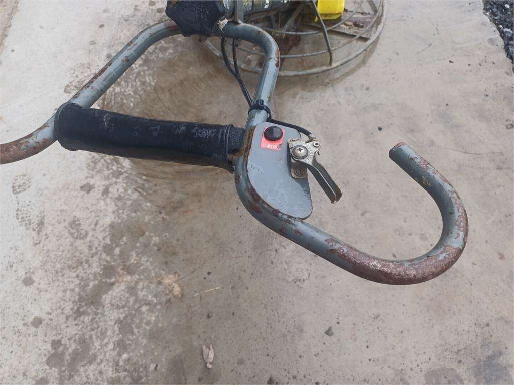 Wacker Neuson Trowel ct36-5a betonihierrin - Helikopter za beton: slika 3 Wacker Neuson Trowel ct36-5a betonihierrin - Helikopter za beton: slika 3