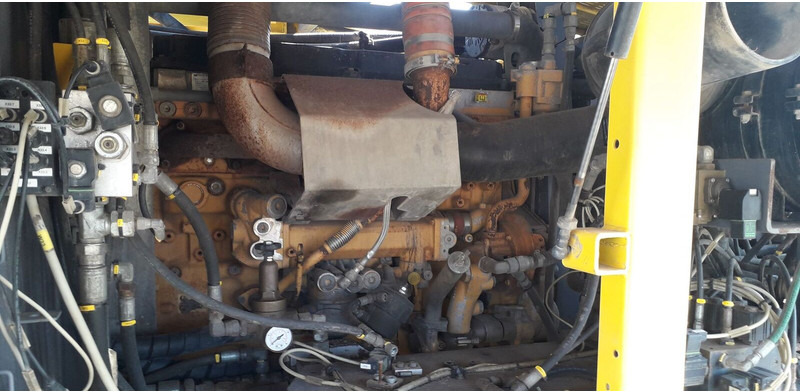 Atlas-Copco ROC L6 H25 - CAT C11 ENGINE - Veliki kamon za bušenje: slika 2 Atlas-Copco ROC L6 H25 - CAT C11 ENGINE - Veliki kamon za bušenje: slika 2