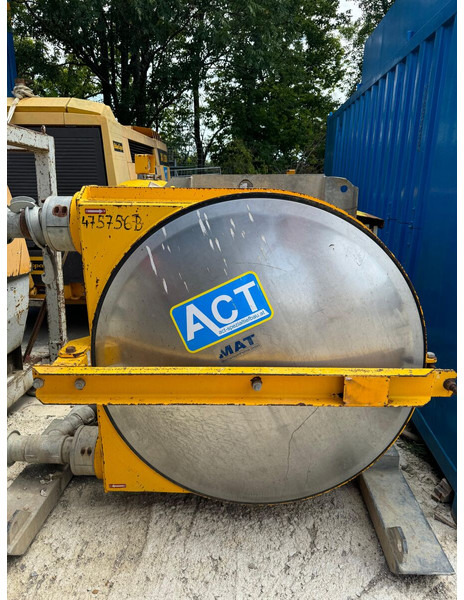 Bauer MAT HP 70 - Stacionarna pumpa za beton za Poljoprivredna mašina: slika 4 Bauer MAT HP 70 - Stacionarna pumpa za beton za Poljoprivredna mašina: slika 4