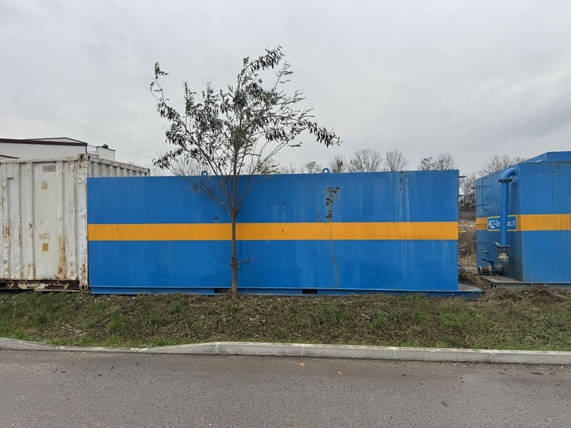 Polymertanks in several sizes 50 - 40 - 30m3 - Poluprikolica cisterna: slika 1 Polymertanks in several sizes 50 - 40 - 30m3 - Poluprikolica cisterna: slika 1