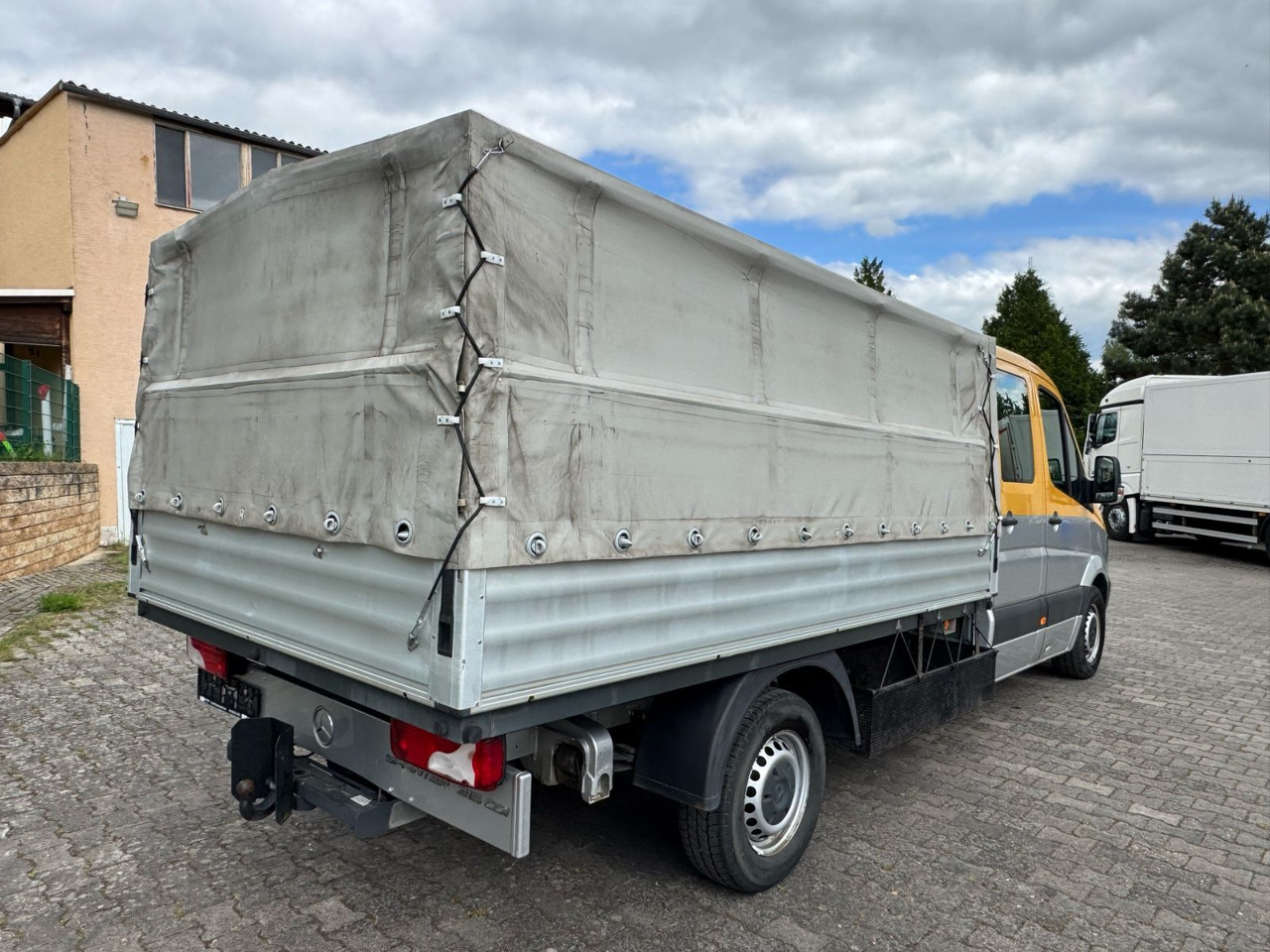 Mercedes-Benz 316 CDI/DK/Ahk/Top-Zustand/Tüv-Neu! - Dostavno vozilo sa ceradom, Dostavno vozilo sa duplom kabinom: slika 3 Mercedes-Benz 316 CDI/DK/Ahk/Top-Zustand/Tüv-Neu! - Dostavno vozilo sa ceradom, Dostavno vozilo sa duplom kabinom: slika 3
