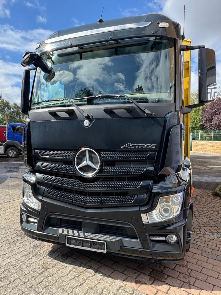 Mercedes-Benz Actros2545/2xLBW/Retarder/Lenk-Lift/Top-Zustand - Kamion za prevoz boca: slika 2 Mercedes-Benz Actros2545/2xLBW/Retarder/Lenk-Lift/Top-Zustand - Kamion za prevoz boca: slika 2