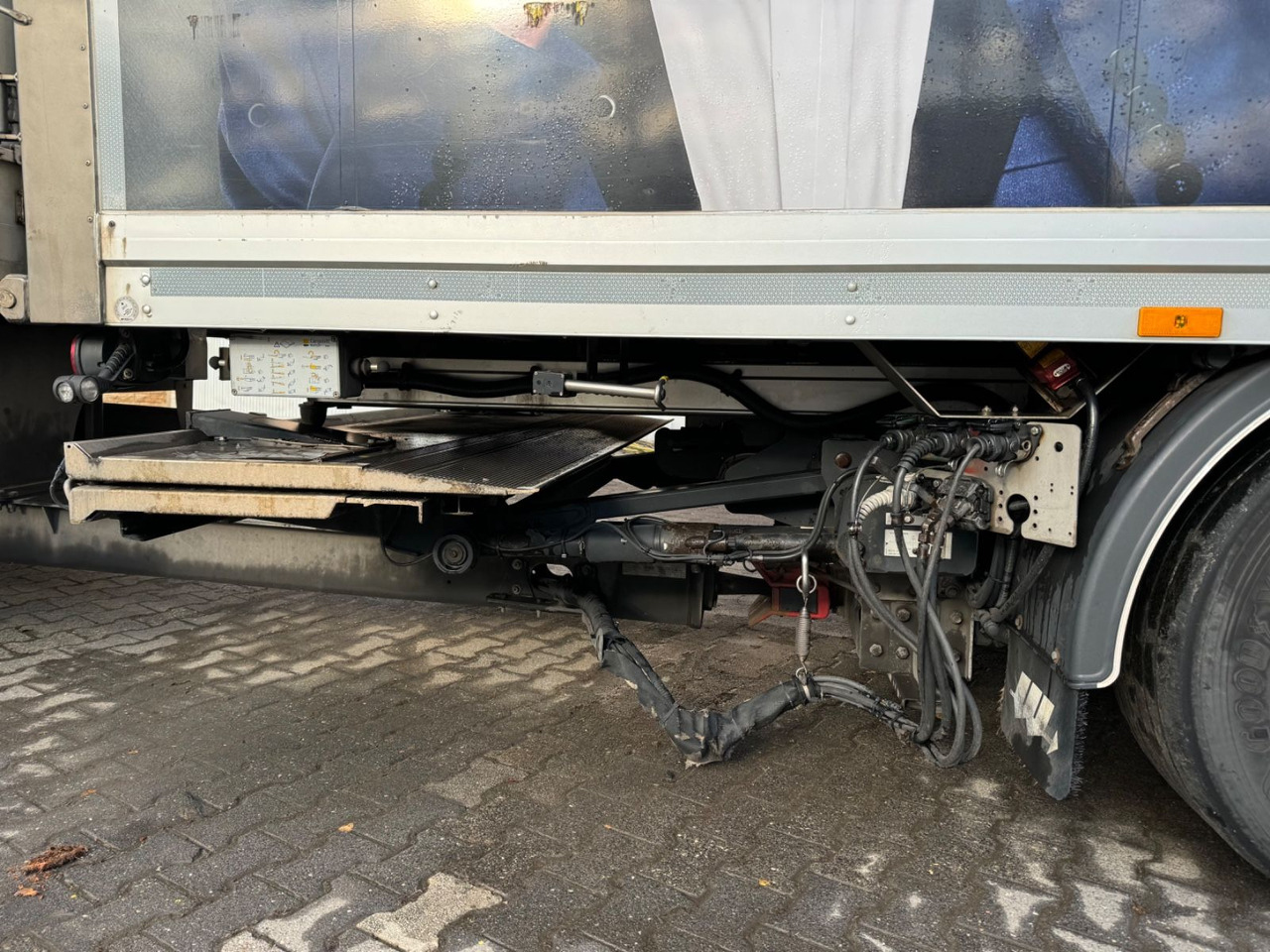 Mercedes-Benz Antos 2540/Durchladbar/2xLBW/Frigoblock/2instock - Hladnjača: slika 5 Mercedes-Benz Antos 2540/Durchladbar/2xLBW/Frigoblock/2instock - Hladnjača: slika 5