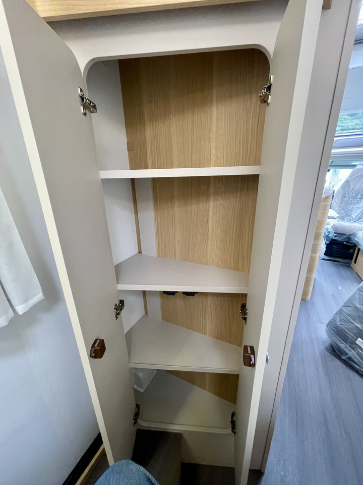 Poluintegrisani kamper novi ADRIA Matrix axess 650 SC: slika 15