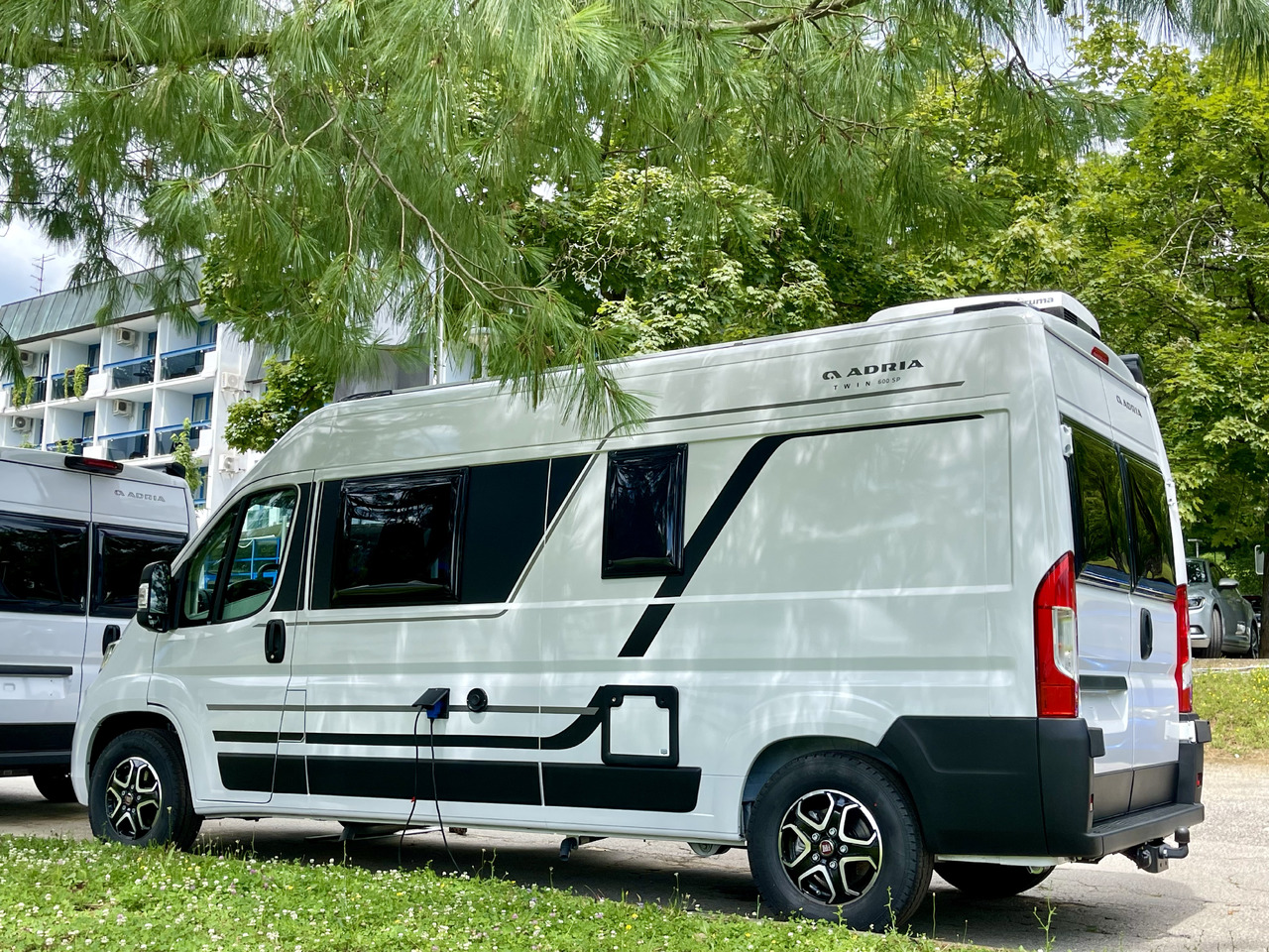 ADRIA Twin 640 SLB - Kamp kombi: slika 3 ADRIA Twin 640 SLB - Kamp kombi: slika 3