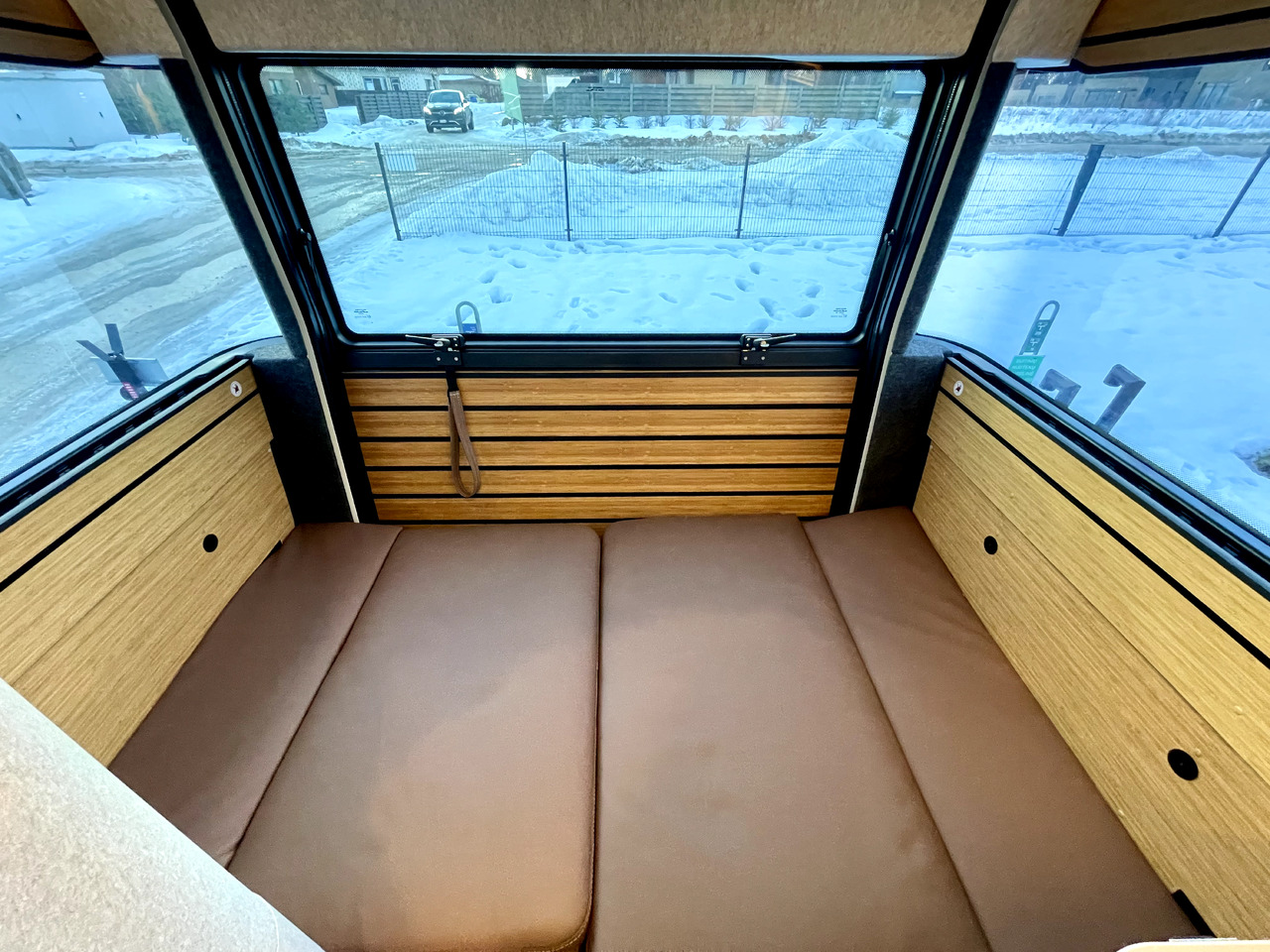 Poluintegrisani kamper novi Hymer Venture S: slika 7