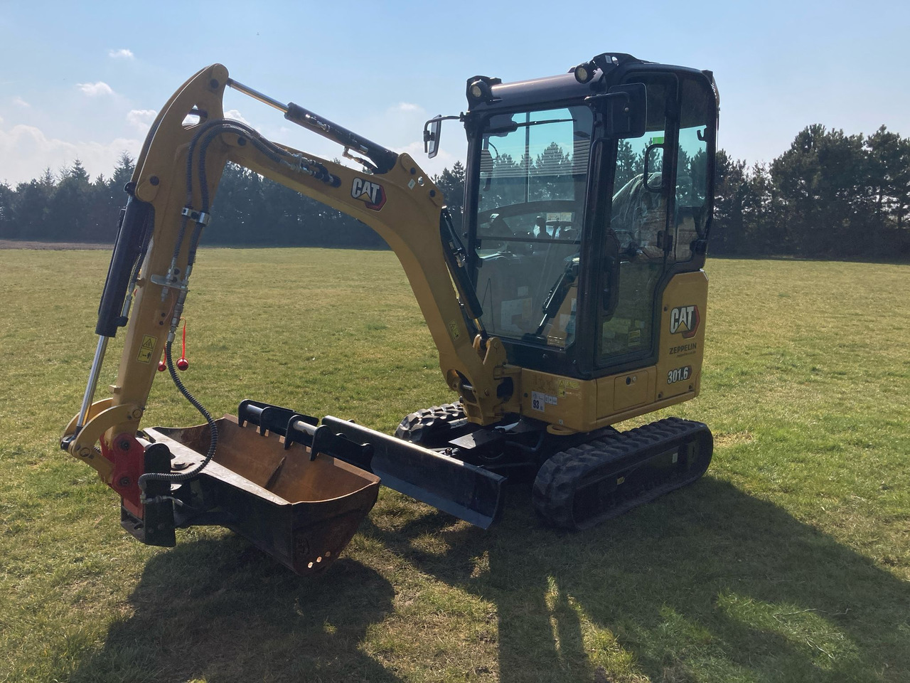 CATERPILLAR 301.6 - Mini bager: slika 1 CATERPILLAR 301.6 - Mini bager: slika 1