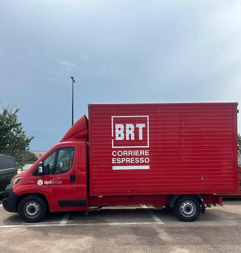 FIAT DUCATO MAXI TELAIO CON BOX IN LEGA 3800*2200* - Dostavno vozilo sa zatvorenim sandukom: slika 1 FIAT DUCATO MAXI TELAIO CON BOX IN LEGA 3800*2200* - Dostavno vozilo sa zatvorenim sandukom: slika 1
