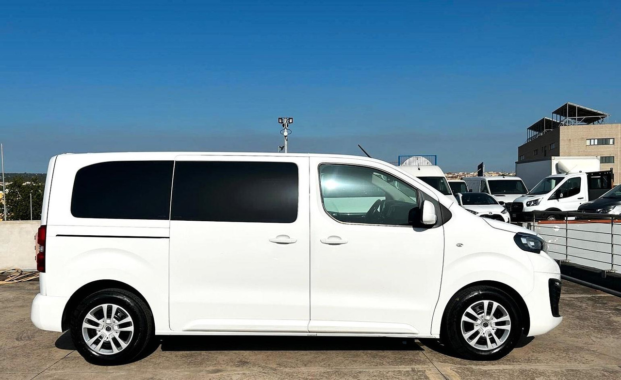 Peugeot Expert Traveller 2.0 HDi 150 cv Autocarro - Dostavno vozilo sa duplom kabinom: slika 4 Peugeot Expert Traveller 2.0 HDi 150 cv Autocarro - Dostavno vozilo sa duplom kabinom: slika 4